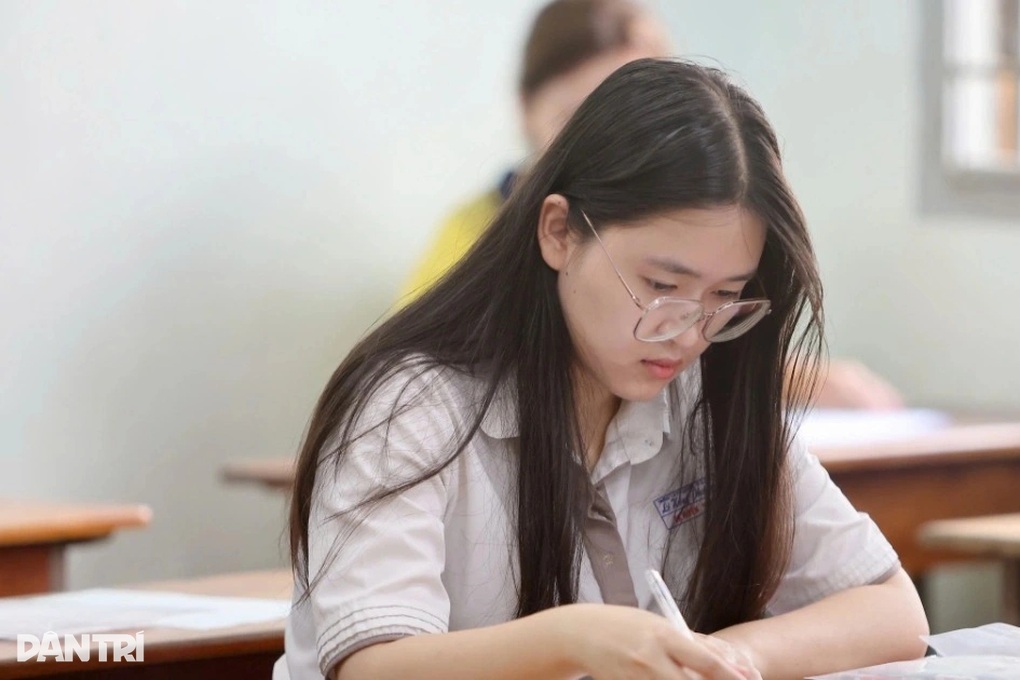 Ministry of Education and Training extends admission confirmation period after unfair failure incident - 1 Bộ GDĐT gia hạn thời gian xác nhận nhập học sau sự cố trượt oan - 1