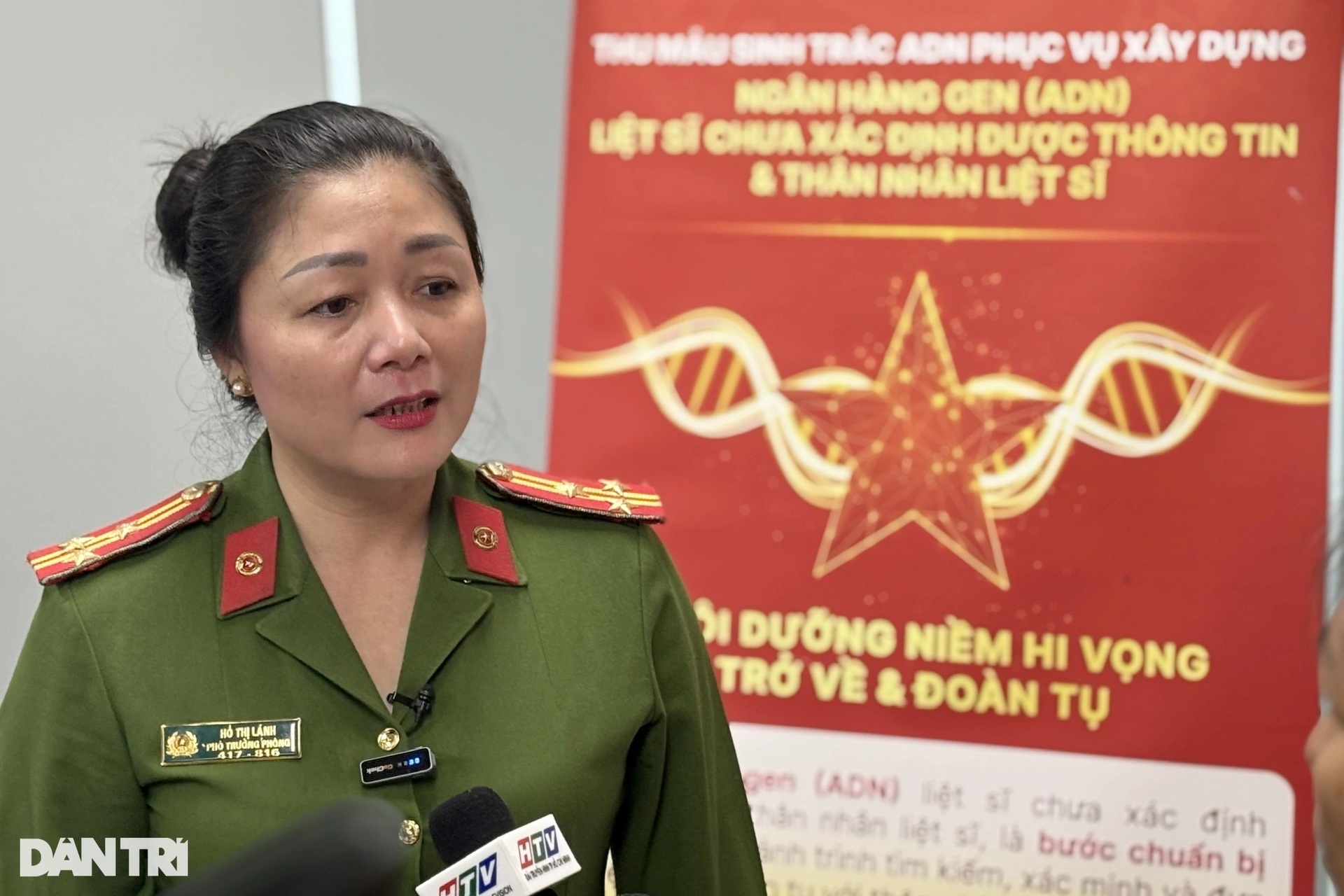 Cụ bà 70 tuổi tìm hài cốt liệt sĩ: Không phải ba cũng là người của mình - 10 Cụ bà 70 tuổi tìm hài cốt liệt sĩ: Không phải ba cũng là người của mình - 10