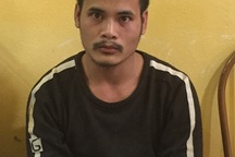 Say rượu phóng hỏa đốt cháy rụi 3 căn nhà