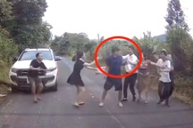 Tài xế lao vào ẩu đả sau va chạm giao thông ở Lâm Đồng