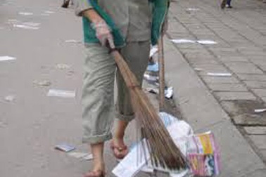 Hà Nội: Xuất hiện nhiều kẻ giả danh nhân viên thu phí vệ sinh