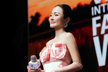 MC Thu Thủy: IELTS 8.0 chưa đủ để dẫn sự kiện quốc tế, cần một kỹ năng khác