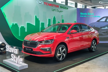 Sedan châu Âu "đấu" Vios, Accent ra mắt khách Việt, giá từ 468 triệu đồng