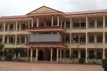 Kế toán nhà trường “cắm” hàng loạt sổ bảo hiểm của cán bộ, giáo viên đầu thú