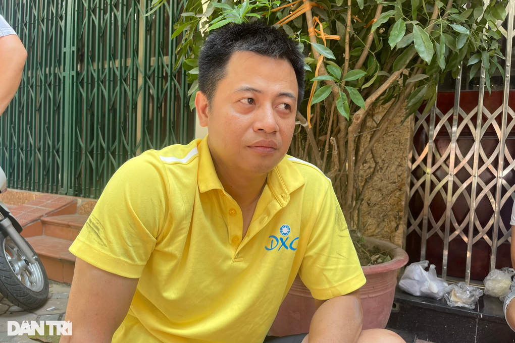 Lời kể của người đàn ông cứu cả gia đình thoát khỏi đám cháy ở Hà Nội - 2 Lời kể của người đàn ông cứu cả gia đình thoát khỏi đám cháy ở Hà Nội - 2
