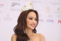 Tân Hoa hậu Nguyễn Thị Ngọc Châu: "Tôi chưa từng yêu"