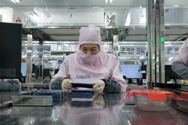 Bồi dưỡng bằng hiện vật cho lao động làm nghề nguy hiểm, độc hại