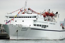 Trung Quốc trắng trợn tính đưa tàu du lịch đầu tiên ra Trường Sa