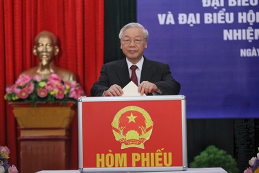 Tỷ lệ phiếu bầu của các Ủy viên Bộ Chính trị trúng cử Đại biểu Quốc hội