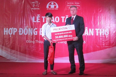 Prudential chia sẻ nỗi đau tai nạn giao thông