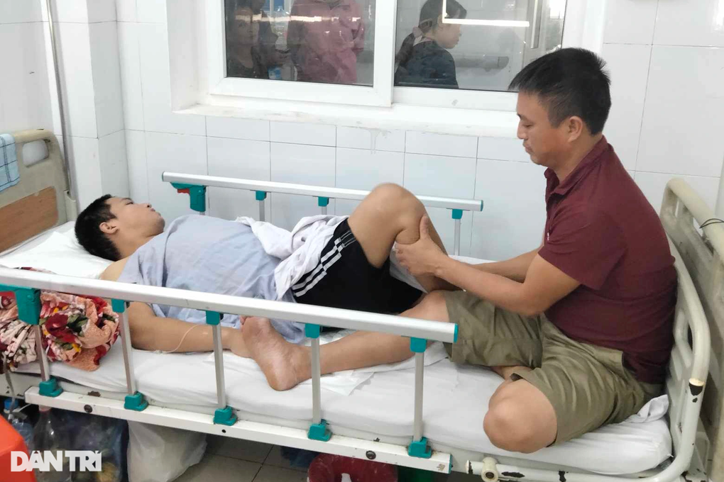 Nam shipper gặp tai nạn khi đi giao hàng, người mẹ mắc ung thư cầu cứu - 3 Nam shipper gặp tai nạn khi đi giao hàng, người mẹ mắc ung thư cầu cứu - 3