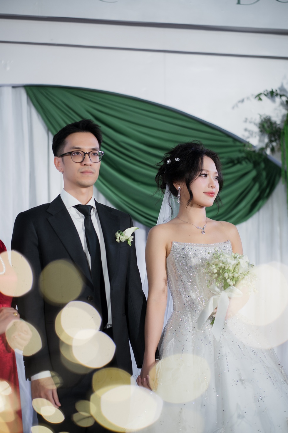 Cô gái Hà Nội chọn chồng giống hệt bố từ chuyện tình khó tin - 3 Cô gái Hà Nội chọn chồng giống hệt bố từ chuyện tình khó tin - 3