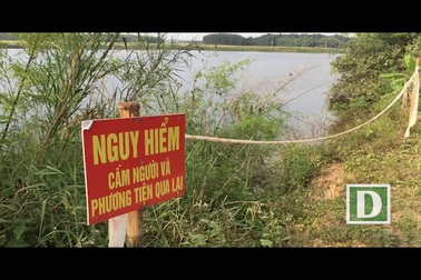 Bờ sông Thạch Hãn bị sạt lở nghiêm trọng.