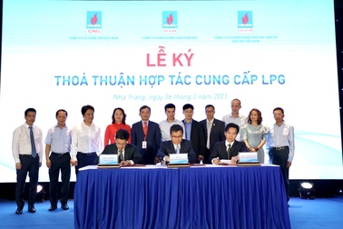 Ký kết "Thỏa thuận hợp tác cung cấp LPG" và "Hợp đồng khung cung cấp LNG" giữa các đơn vị của PV GAS