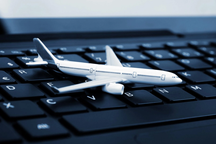 Máy bay phải hạ cánh khẩn cấp chỉ vì một chiếc laptop