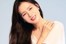 “Chị đẹp” Son Ye Jin mua biệt thự hơn 300 tỷ đồng