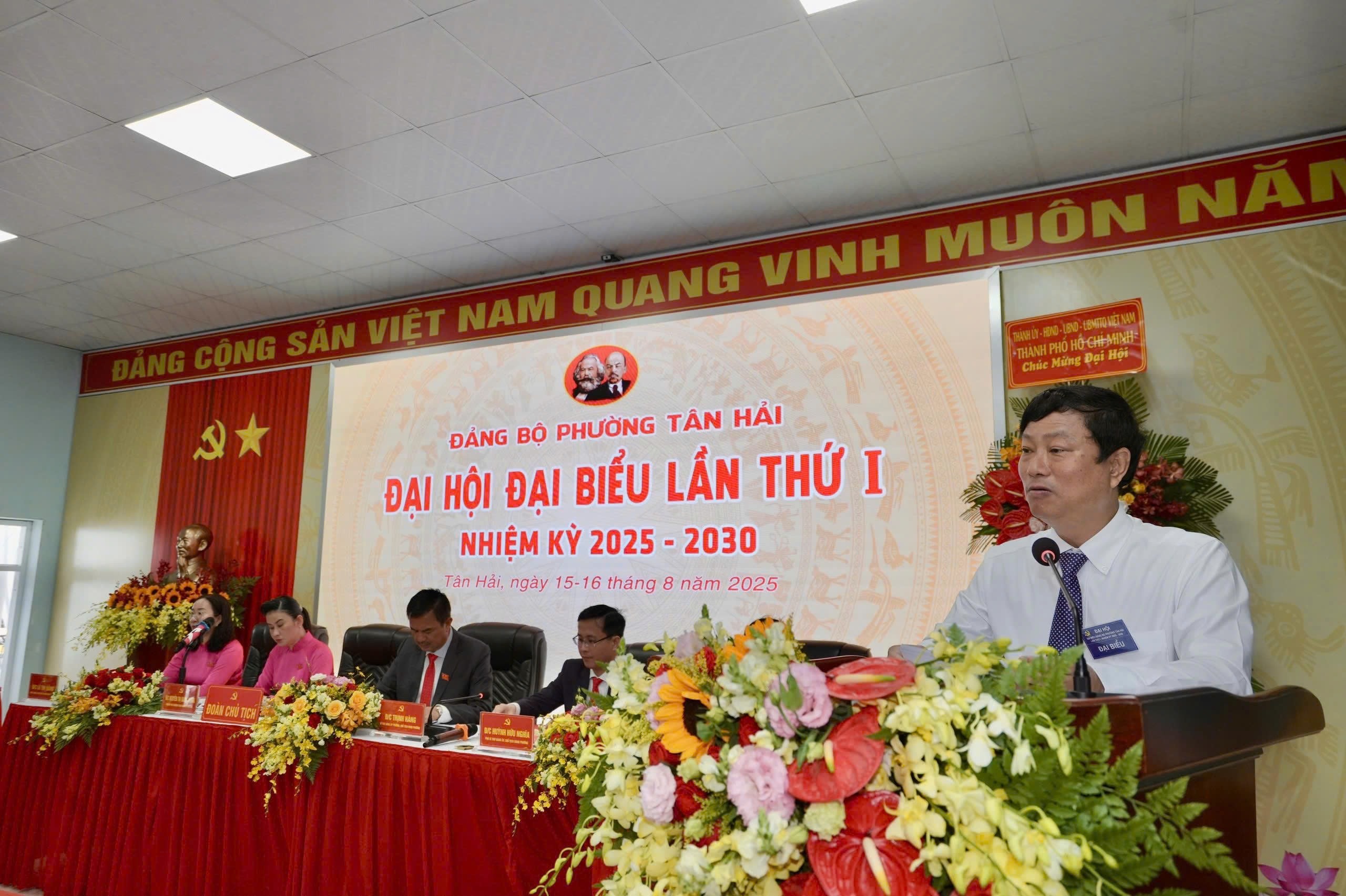 Chính quyền và nhân dân đồng lòng phát triển địa phương - 1