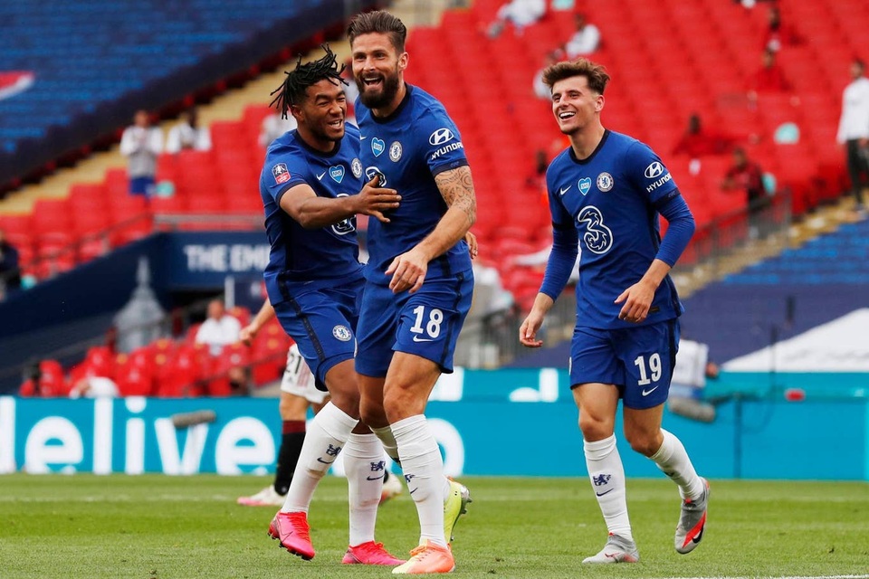 Nhìn lại thất bại đầu tiên của Solskjaer trước Lampard - 12 Nhìn lại thất bại đầu tiên của Solskjaer trước Lampard - 12