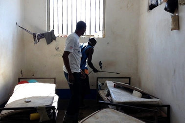 Nhờ chăm quét trại giam, chàng trai ở Mỹ kiếm bộn tiền sau khi mãn hạn tù