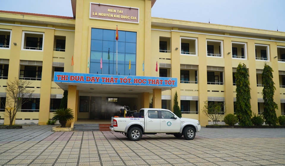 Quảng Bình: Không điều động giáo viên về từ vùng dịch coi thi tốt nghiệp - 2 Quảng Bình: Không điều động giáo viên về từ vùng dịch coi thi tốt nghiệp - 2