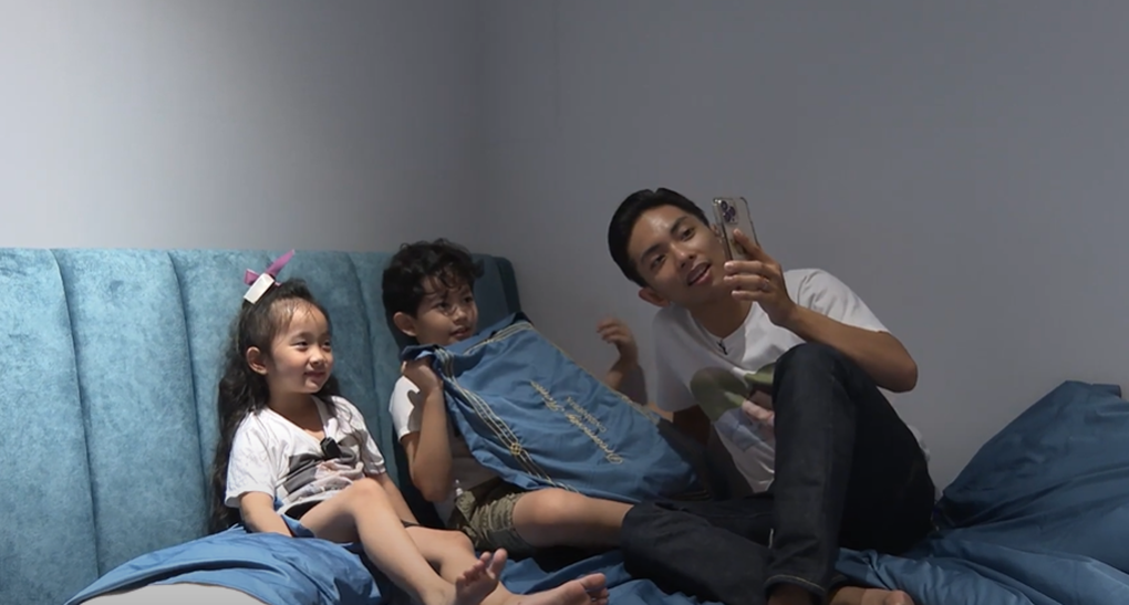 Lê Dương Bảo Lâm gặp sự cố khó đỡ khi vào bếp nấu ăn cho các con - 4 Lê Dương Bảo Lâm gặp sự cố khó đỡ khi vào bếp nấu ăn cho các con - 4