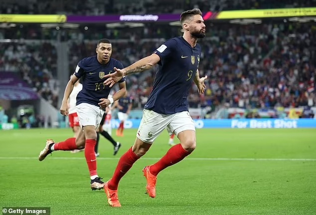 Olivier Giroud đi vào lịch sử ở đội tuyển Pháp - 2 Olivier Giroud đi vào lịch sử ở đội tuyển Pháp - 2