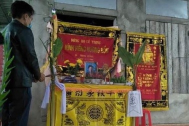 Hai bố con tử vong trong ngôi nhà cháy có nhiều lối thoát