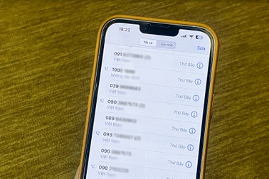 "Cháy máy" vì cuộc gọi lừa đảo ngày cận Tết