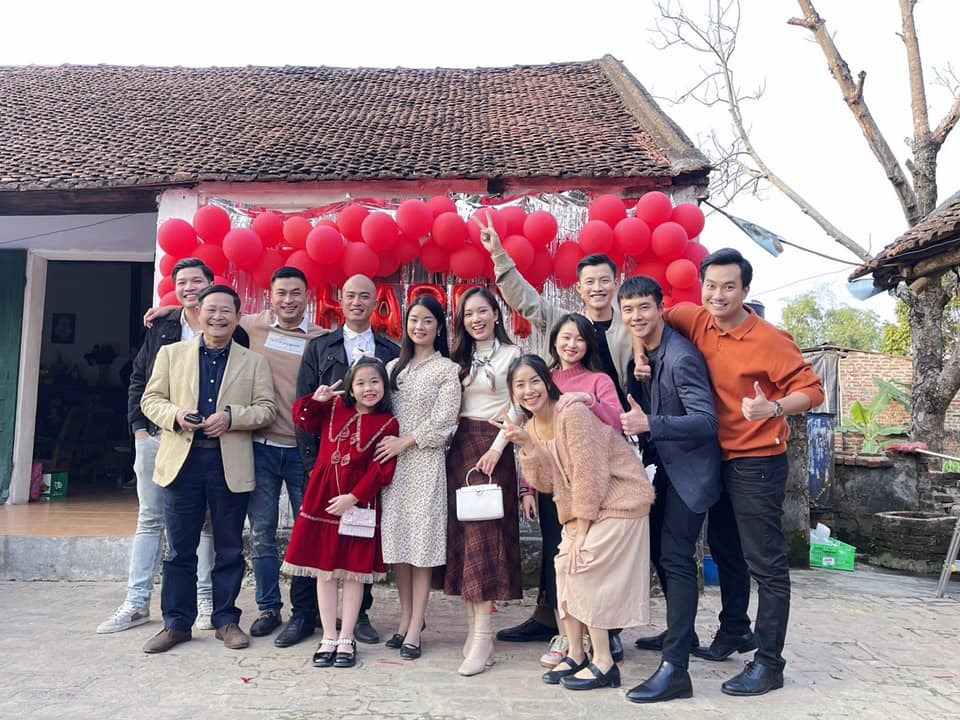 Tập cuối Phố trong làng: Khán giả phản ứng đòi đổi tên phim - 1