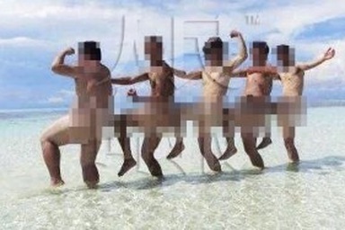 Du khách Trung Quốc bị bắt vì khỏa thân chụp ảnh trên bãi biển