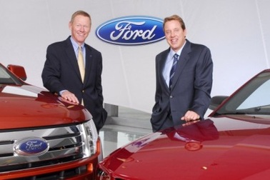 Không đạt chỉ tiêu, Ford vẫn tăng lương cho lãnh đạo