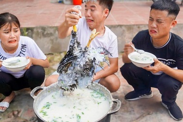 Nội dung "bẩn" tràn lan internet: Bố mẹ cần làm gì để bảo vệ con trẻ?