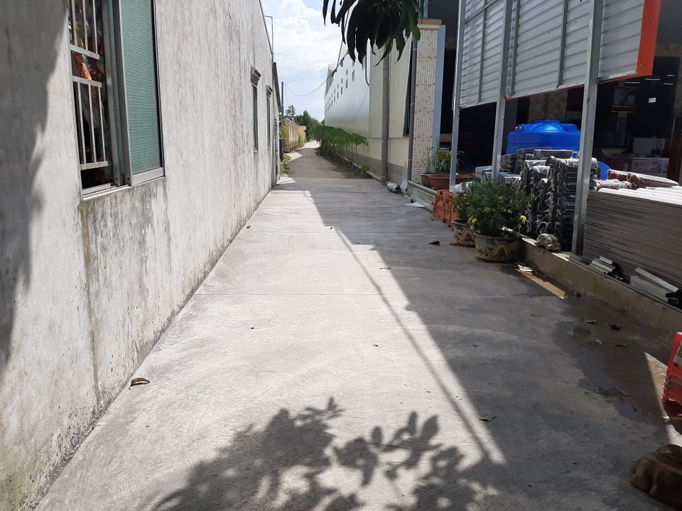 Cựu cán bộ xã hiến 7.000 mét vuông đất, trị giá nhiều tỷ đồng để xây trường - 3 Cựu cán bộ xã hiến 7.000 mét vuông đất, trị giá nhiều tỷ đồng để xây trường - 3