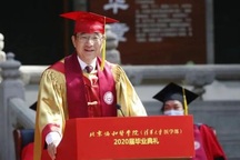 Viện sĩ Trung Quốc: SARS-CoV-2 đang tăng tốc biến chủng