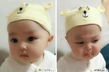 Dân mạng "tan chảy" vì biểu cảm đáng yêu của bé một tuổi bị mẹ mắng