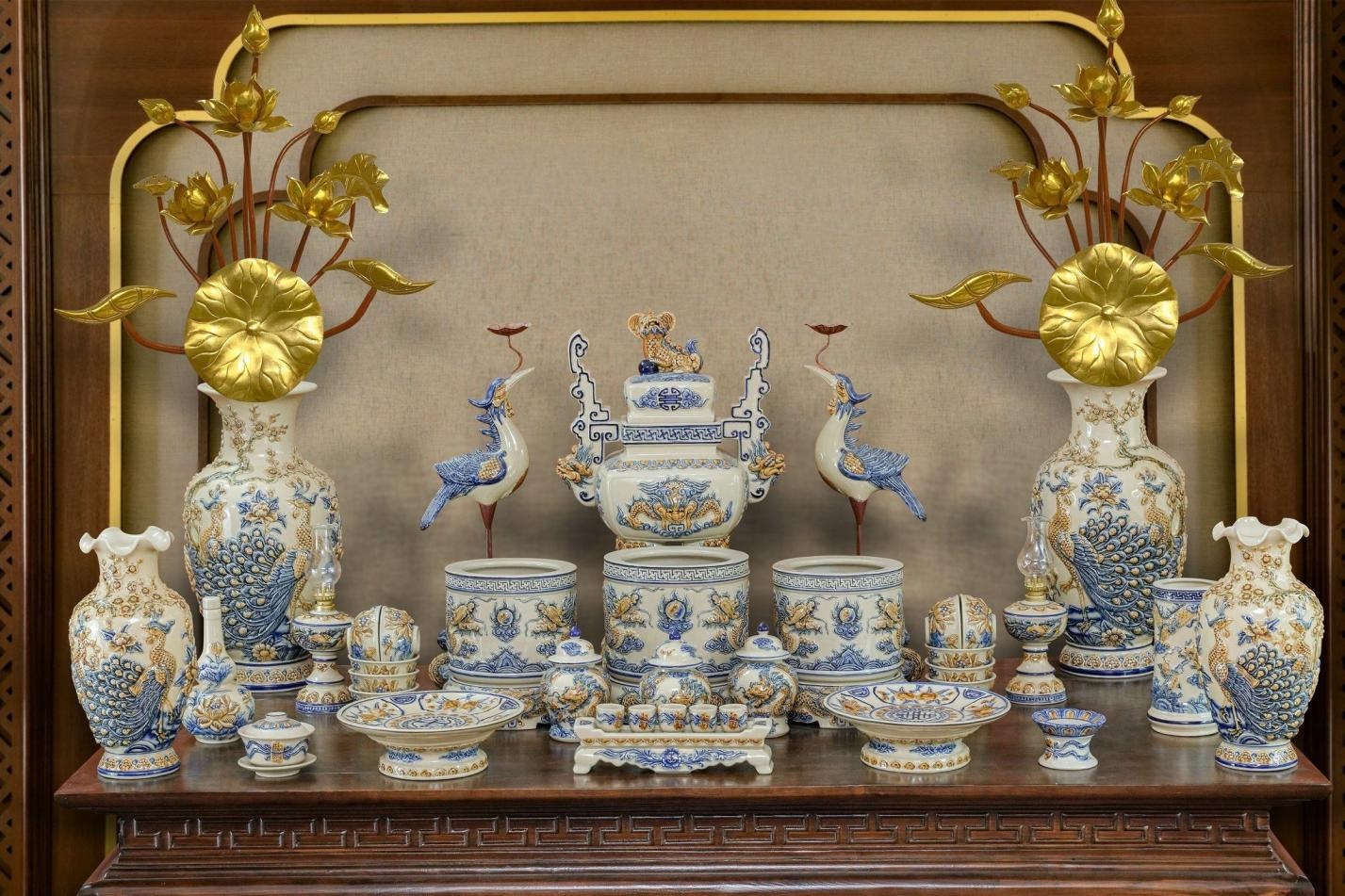 Không gian thờ Thiên Lương - nơi hội tụ tinh hoa gốm Bát Tràng truyền thống - 5 Không gian thờ Thiên Lương - nơi hội tụ tinh hoa gốm Bát Tràng truyền thống - 5