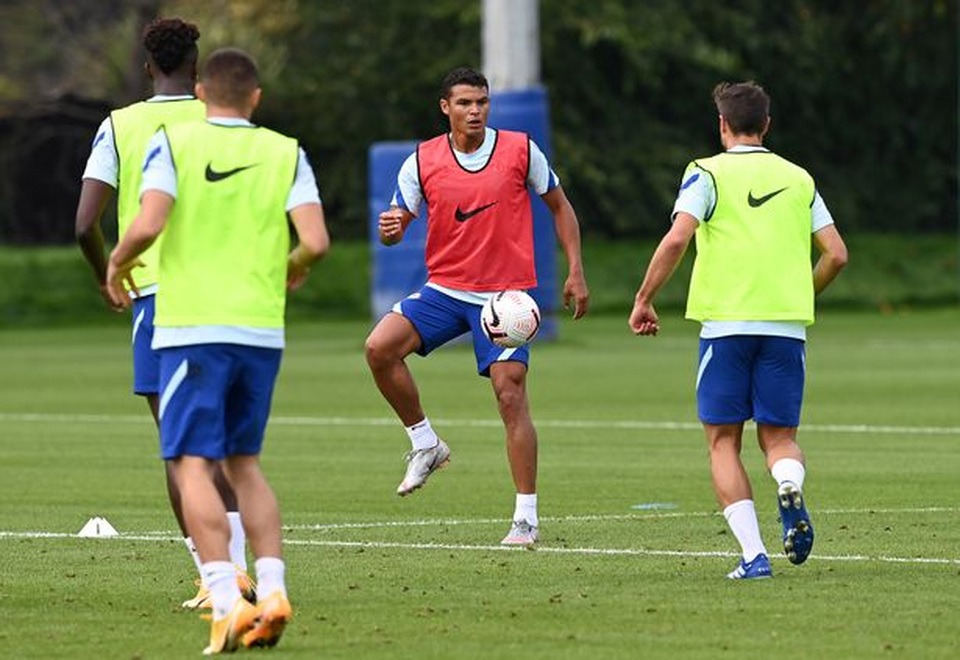 Thiago Silva bất ngờ tiết lộ bà xã đã chán ngấy bóng đá - 2 Thiago Silva bất ngờ tiết lộ bà xã đã chán ngấy bóng đá - 2