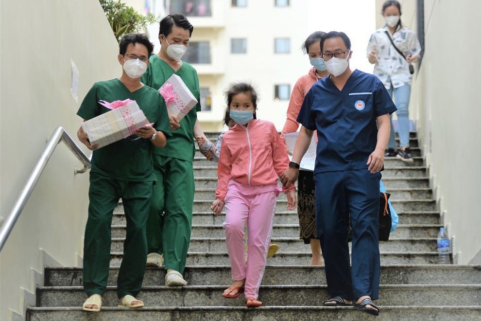 TPHCM lập danh sách tiêm vaccine Covid-19 cho trẻ em - 1 TPHCM lập danh sách tiêm vaccine Covid-19 cho trẻ em - 1