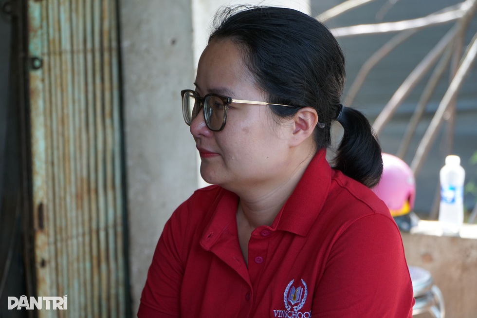 Người vợ có chồng tử nạn trong tâm lũ: “Cả nhà đợi cơm, anh chẳng kịp về” - 4