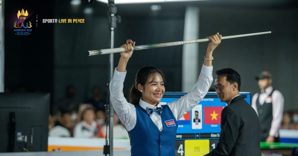 Hoa khôi Billiards Campuchia gây sốt khi hạ nữ cơ thủ Việt Nam - 1 Hoa khôi Billiards Campuchia gây sốt khi hạ nữ cơ thủ Việt Nam - 1