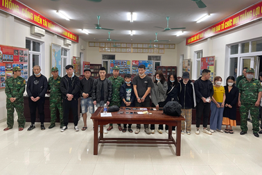 Bóc gỡ đường dây đưa người nước ngoài xuất nhập cảnh trái phép quy mô lớn