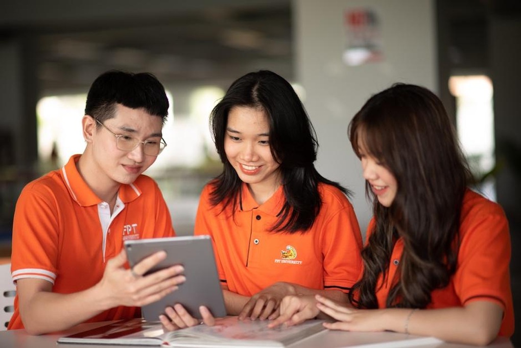 ĐH FPT ưu tiên đầu vào cho thí sinh đầu tiên vào đại học trong gia đình - 2 ĐH FPT ưu tiên đầu vào cho thí sinh đầu tiên vào đại học trong gia đình - 2