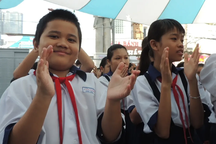 TPHCM quyết tâm không để học sinh nào bỏ học vì không có tiền đóng học phí