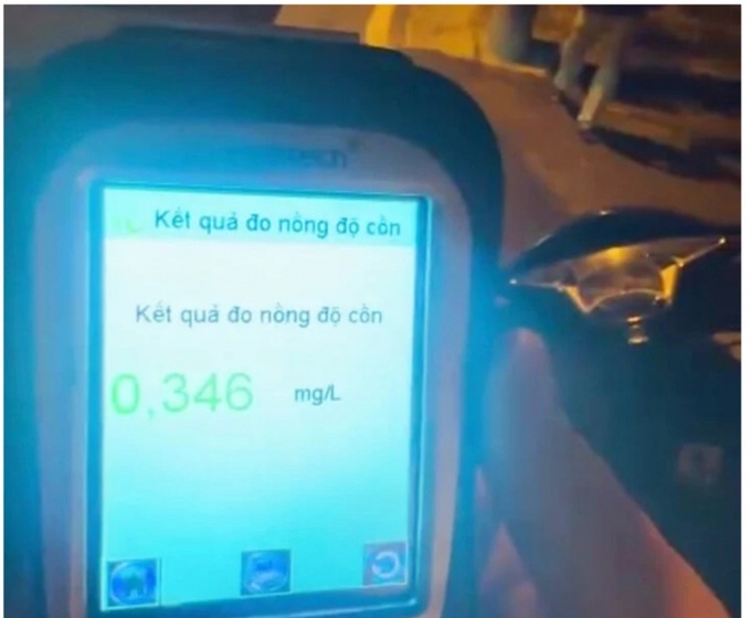 Kết quả kiểm tra nồng độ cồn của ông V.D. (Ảnh: PC08).