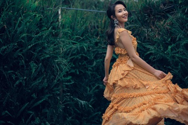 Primmy Trương – Midu cùng đăng hình tình tứ