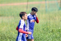 Công Phượng, Bùi Tiến Dũng miệt mài tập, chờ tái ngộ Quang Hải