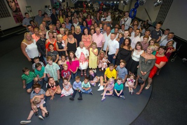 Cụ bà tuổi 90 mừng sinh nhật với 163 cháu chắt