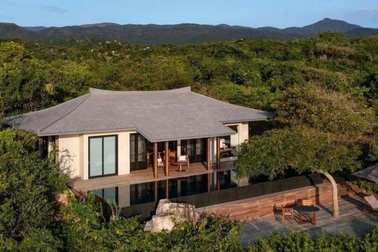 Khu biệt thự giá gần 1 tỷ đồng cho 3 đêm nghỉ ở Vĩnh Hy có gì đặc biệt?