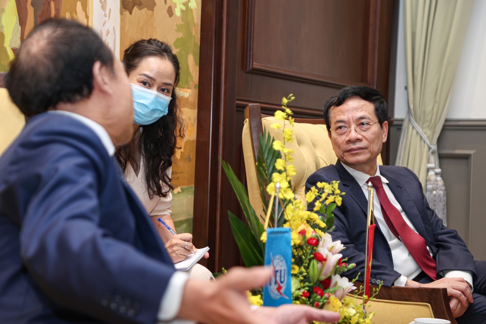 Tự chủ công nghệ, Việt Nam là hình mẫu đầu tư thành công và bền vững - 3 Tự chủ công nghệ, Việt Nam là hình mẫu đầu tư thành công và bền vững - 3