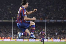 Ibrahimovic tri ân Alves vì đường kiến thiết hoàn hảo